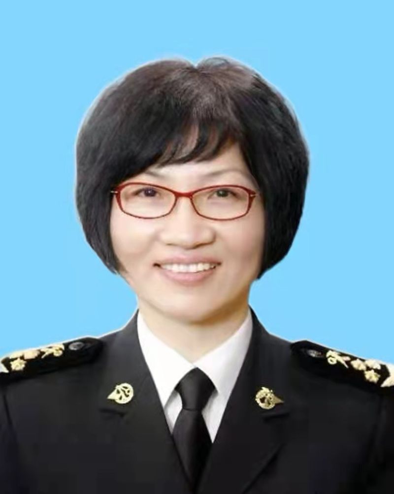 张格萍女,中共党员,现任北京海关关长,党委书记.