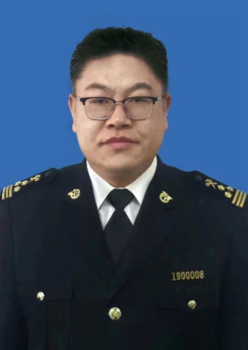 刘伟彬